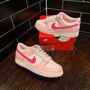 Nike Dunk Low Triple Pink Size 7 Youth Brand New
